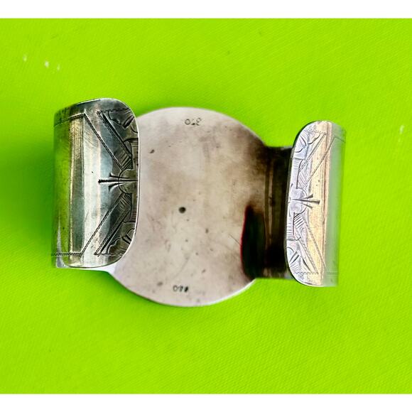 Vintage Renaissance Revival Engraved Silver Cuff Bracelet with Portrait - Picture 2 of 6